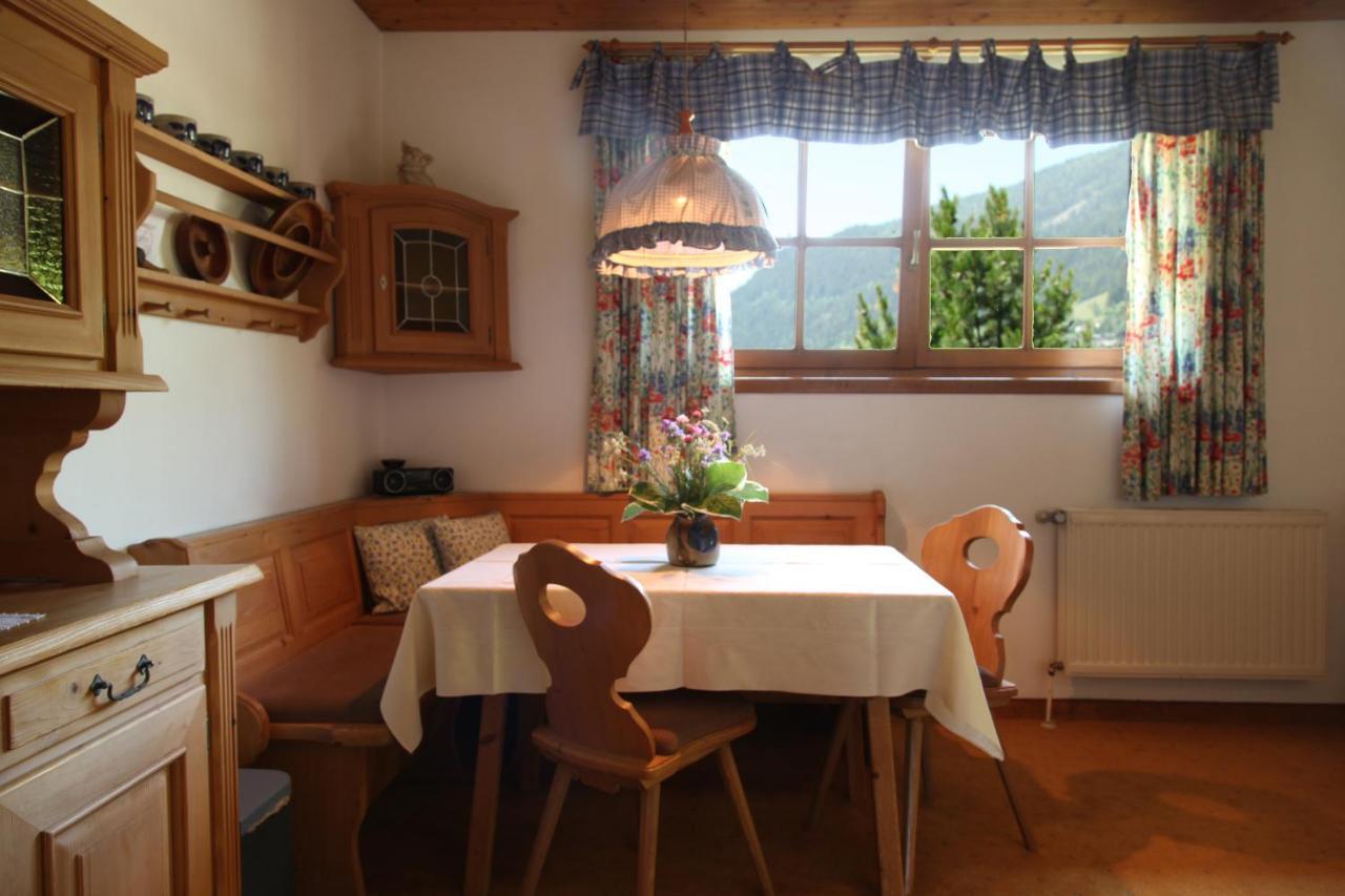 Unterwirt Apartment Bad Kleinkirchheim Ruang foto